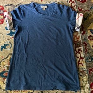 Women’s Burberry t shirt